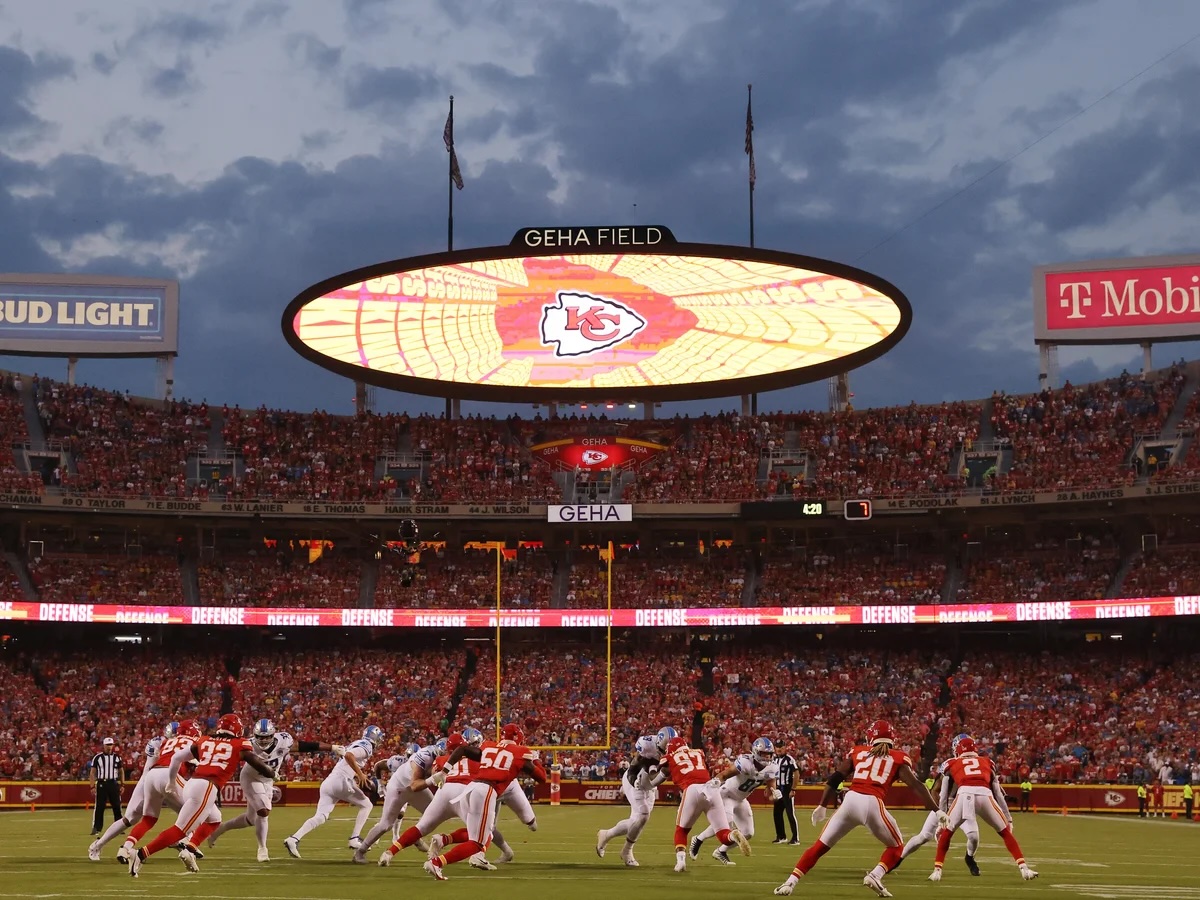 Before the Whistle Blew: The Interview That Saw the Chiefs’ Move Coming